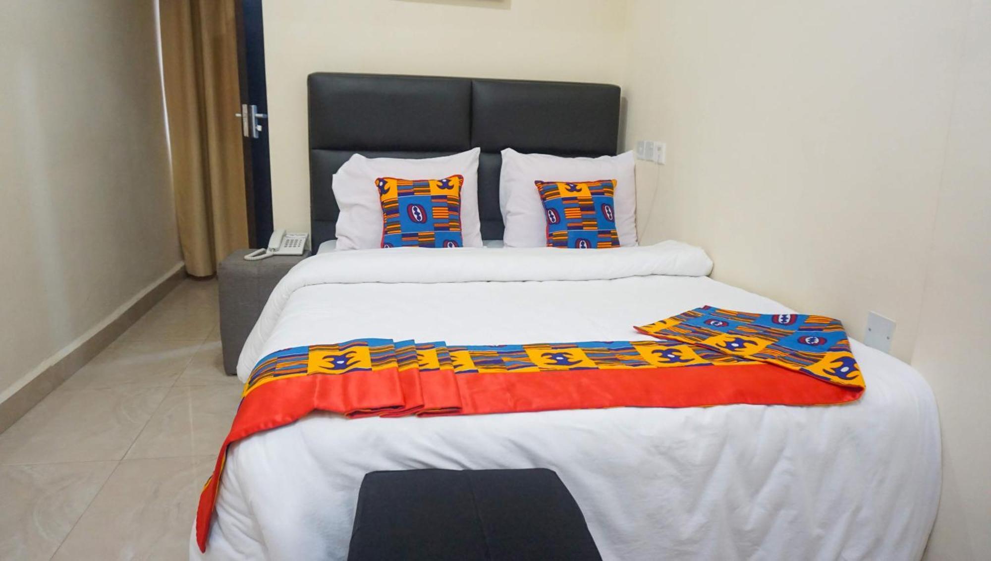 Rhogem Hotel Sekondi-Takoradi Ngoại thất bức ảnh