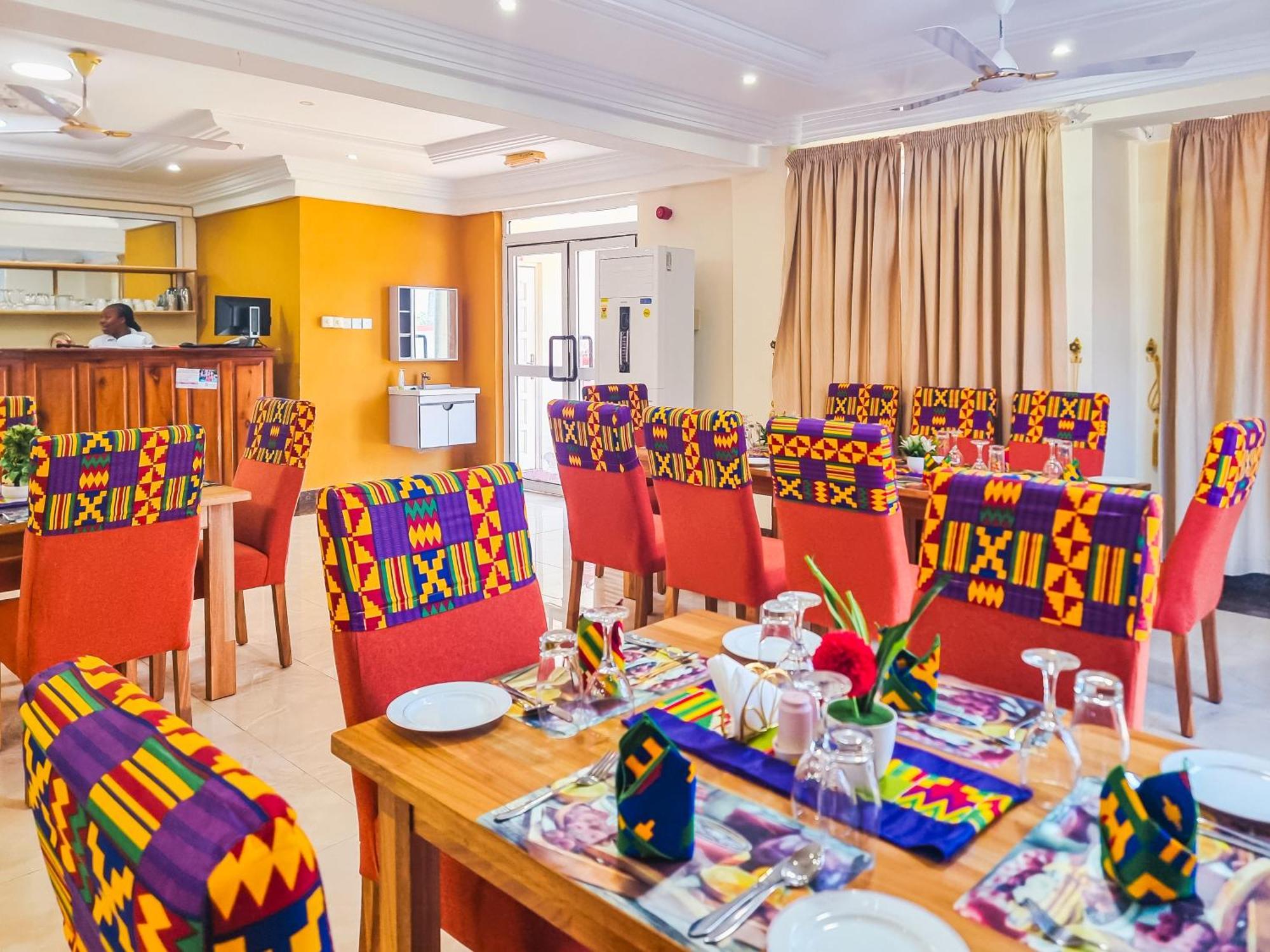 Rhogem Hotel Sekondi-Takoradi Ngoại thất bức ảnh