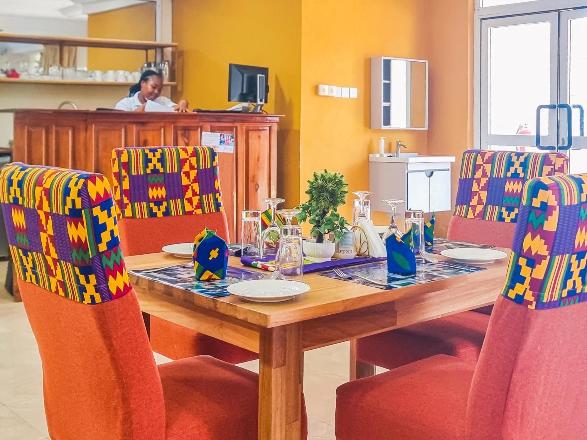 Rhogem Hotel Sekondi-Takoradi Ngoại thất bức ảnh