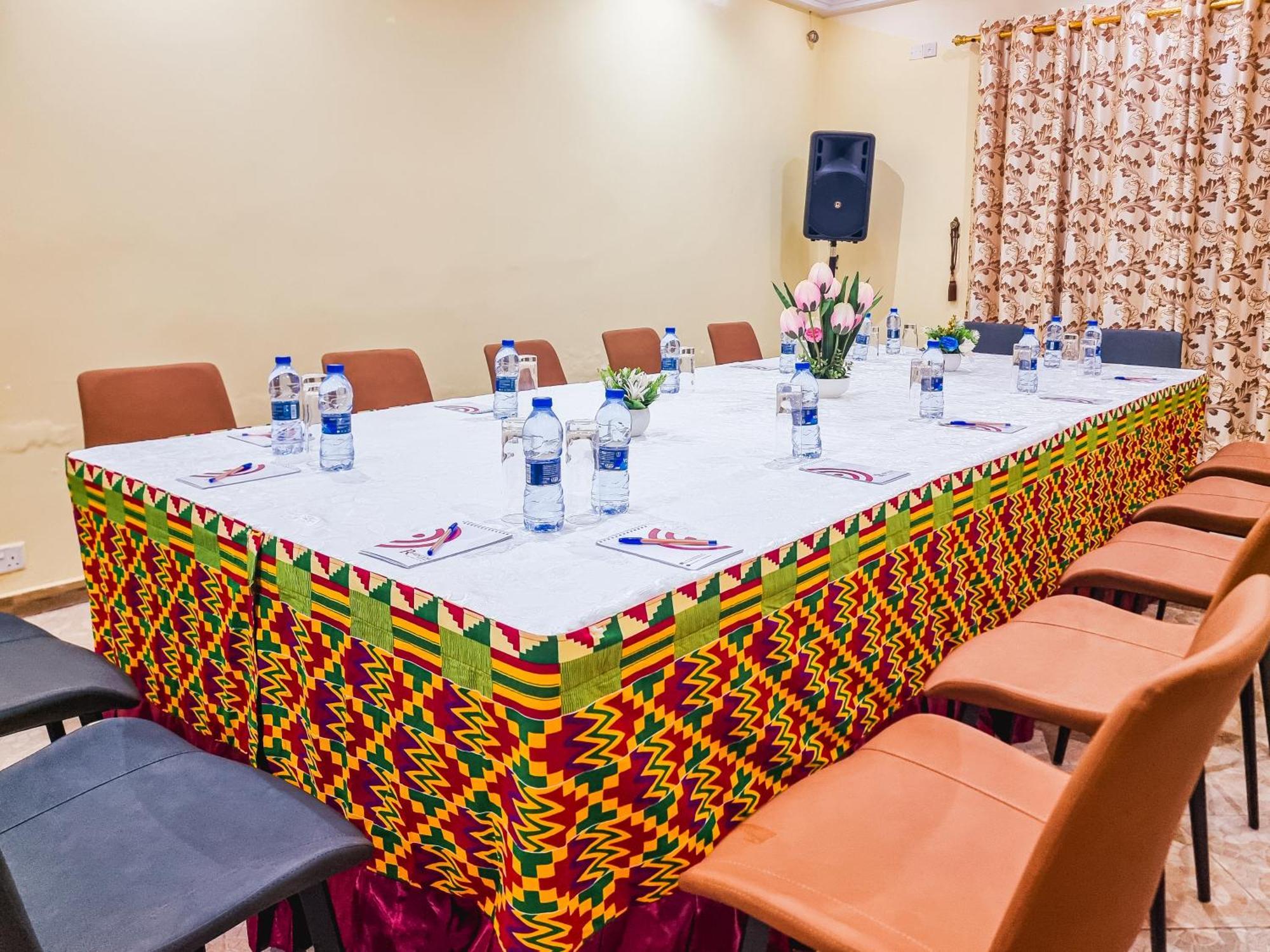 Rhogem Hotel Sekondi-Takoradi Ngoại thất bức ảnh