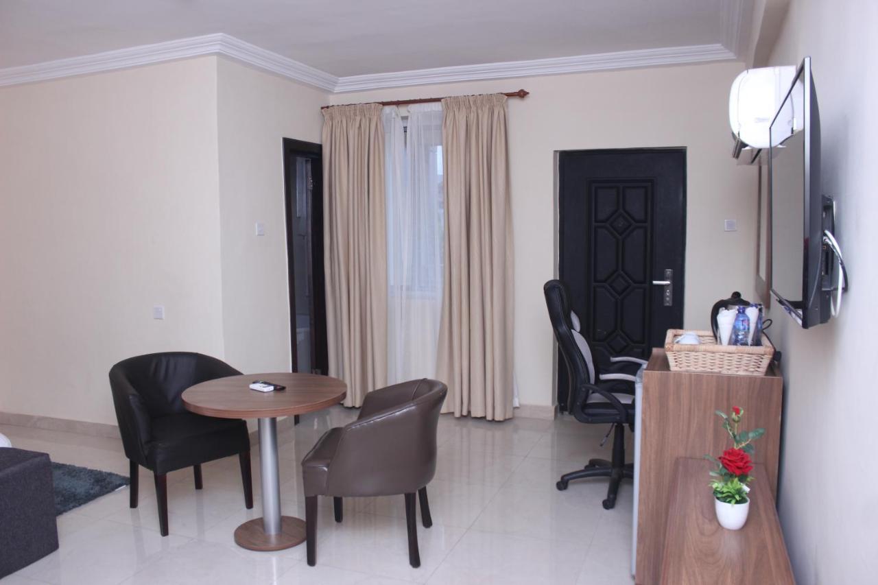 Rhogem Hotel Sekondi-Takoradi Ngoại thất bức ảnh